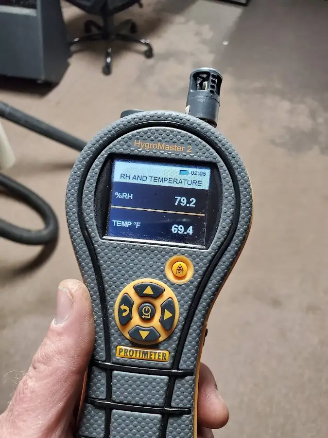 Moisture meter humidity assessment for Fire & Smoke Damage Restoration in Ohio
