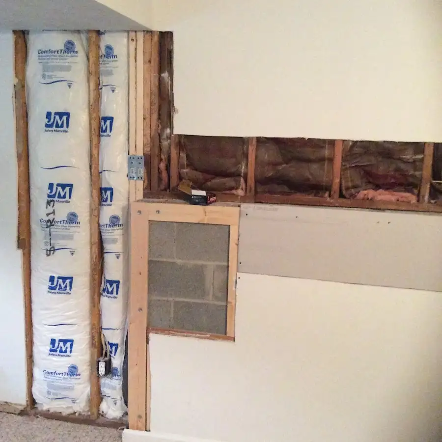 Wall insulation replacement during Structural Drying in Ohio